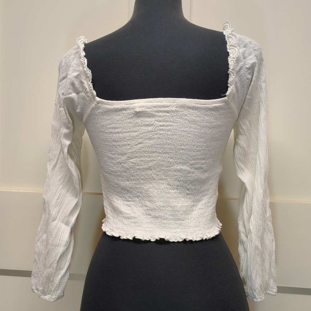 White Milkmaid Coquette Crop Top Tie Front Smocked Long Sleeve‎ Lace Trim Medium - Picture 3 of 8
